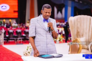 Read more about the article Children of Destiny (Holyghost Service) – By Pastor Adeboye